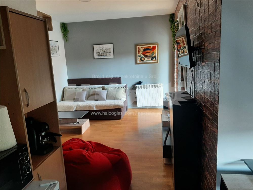 izdavanje garsonjere/studija — 6