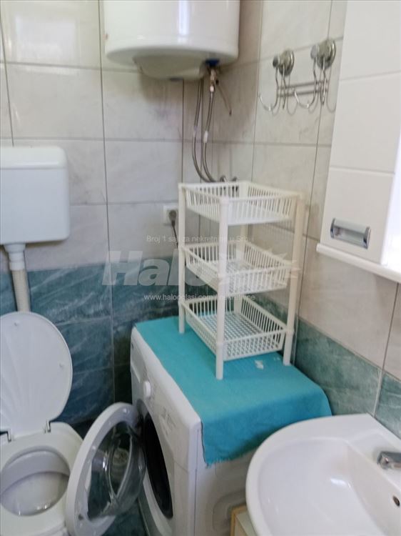 Izdavanje Karaburma — 9