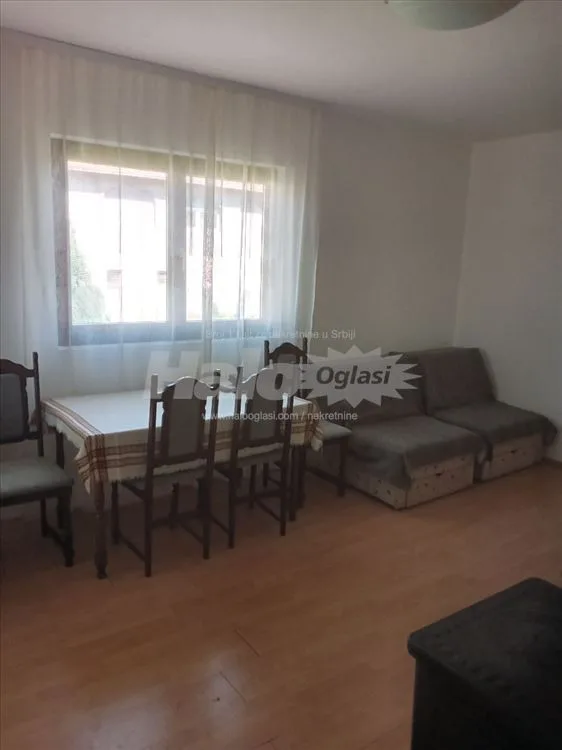 Izdavanje kuce Surcin — 11