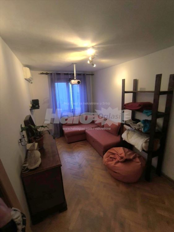 Izdavanje kuće — 3
