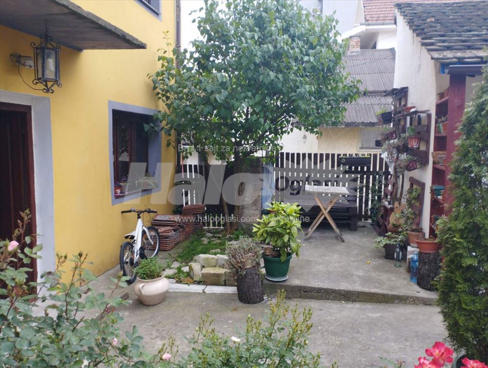 Izdavanje kuće — 12