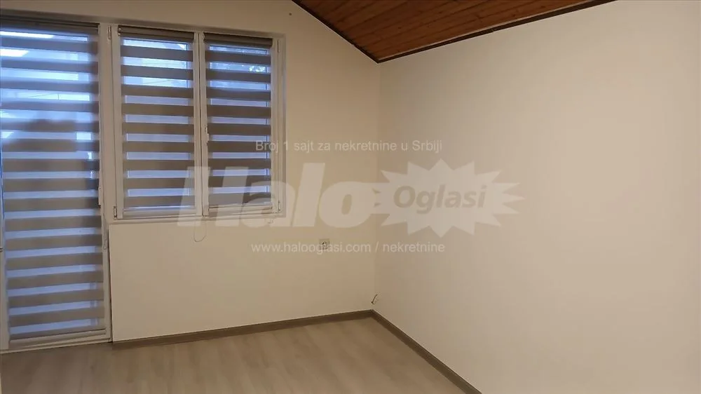 Izdavanje kuće - stan — 3