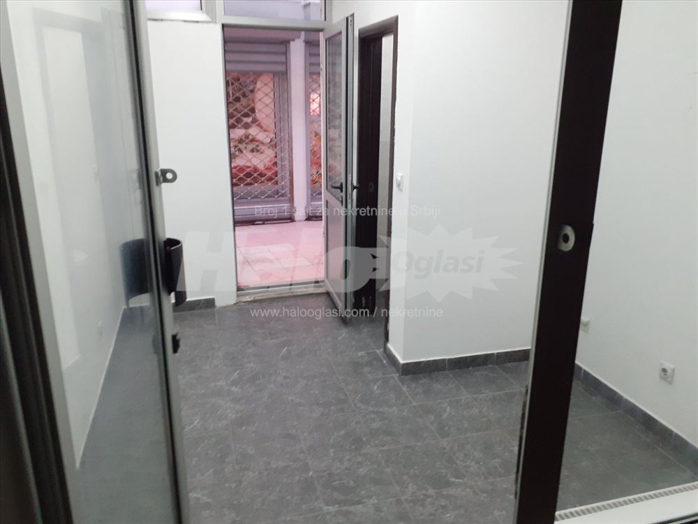 Izdavanje lokala 10m2 Brace Jerkovic — 6