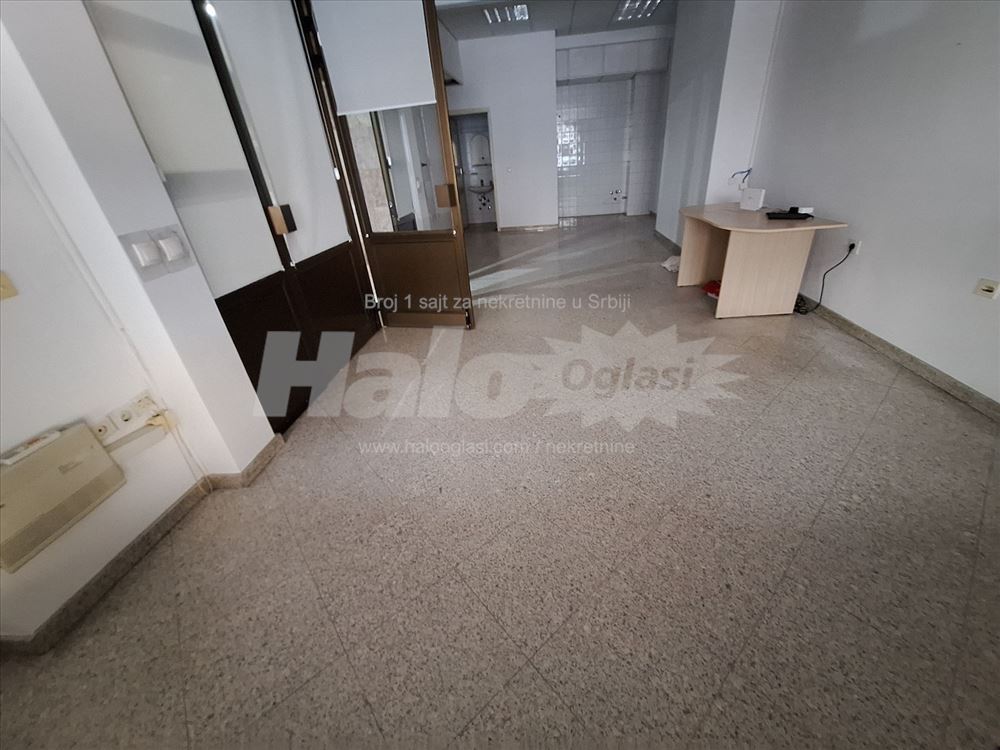 Izdavanje lokala u Mihaila Bogićevića,630m2 — 8