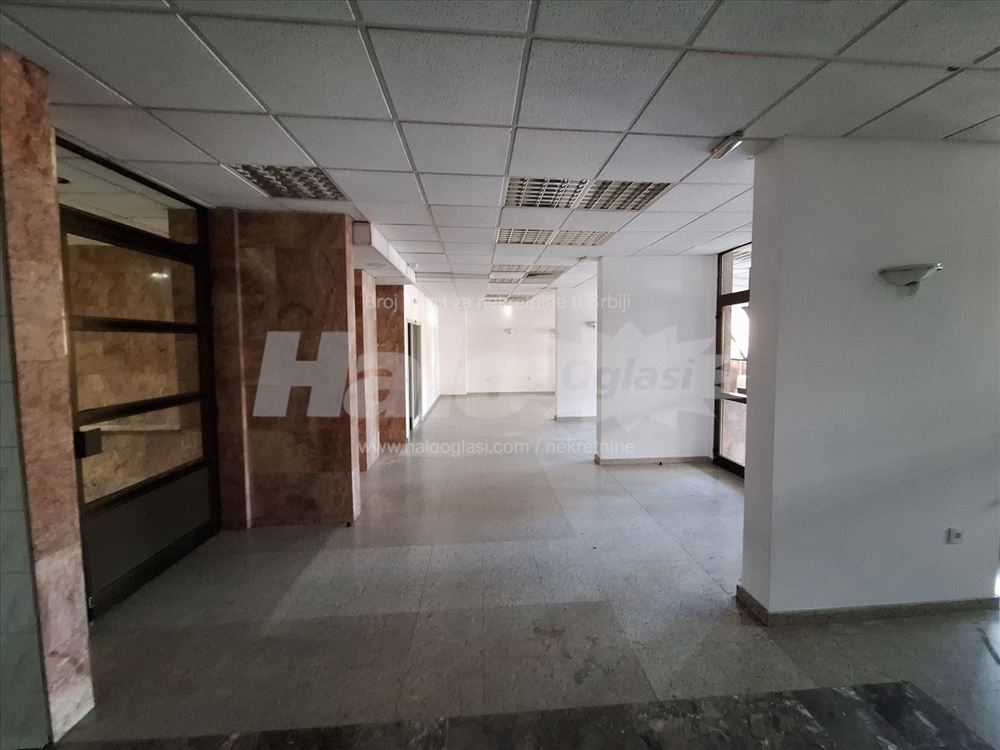 Izdavanje lokala u Mihaila Bogićevića,630m2 — 10