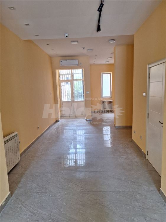 Izdavanje lokala u ulici BKA 105 50m2+50m2 — 3