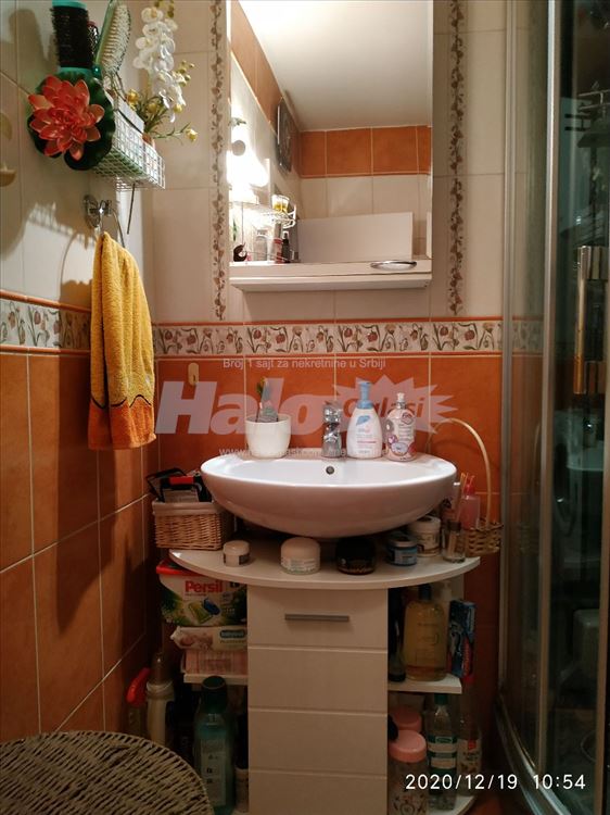 Izdavanje lux opremljenog stana — 6