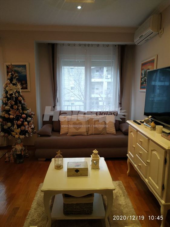 Izdavanje lux opremljenog stana — 15