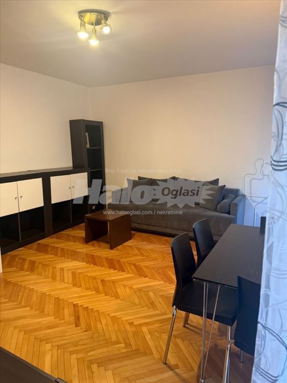Izdavanje, moderan stan Vračar, Crveni krst 42m2 — 2