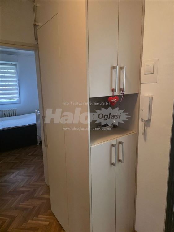 Izdavanje opremljenog stana — 2