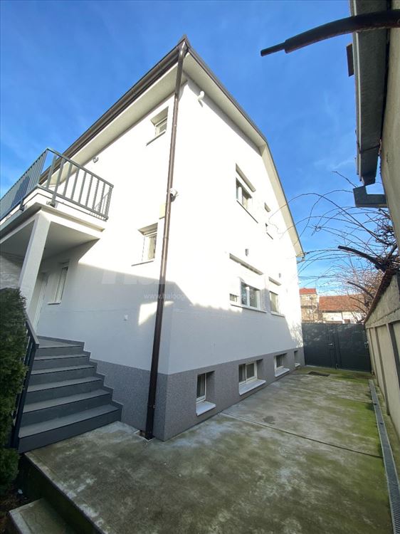 Izdavanje poslovnog prostora - Zemun Banatska 1 — 3
