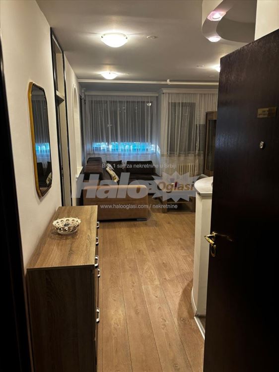 Izdavanje - Stan 50m2 - Višnjički venac 89/1 — 4