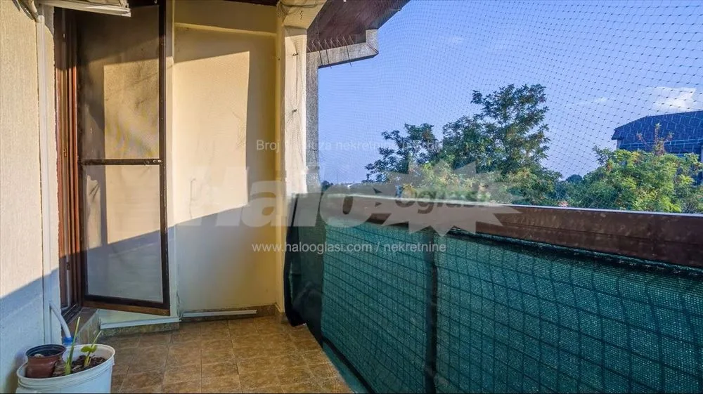 Izdavanje stan Borca Shoppy 2soban 57m Nov — 4