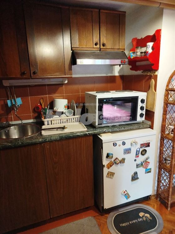 Izdavanje stana 40m2 — 2