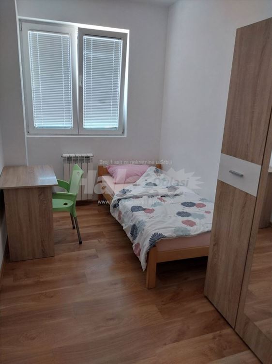 Izdavanje stana 80m2 - Hrizantema br 4 Kumodraz — 2
