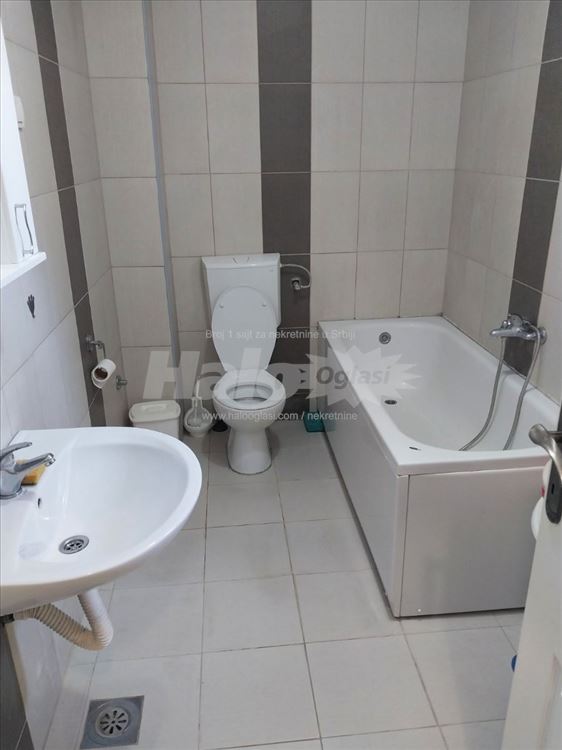 Izdavanje stana 80m2 - Hrizantema br 4 Kumodraz — 12