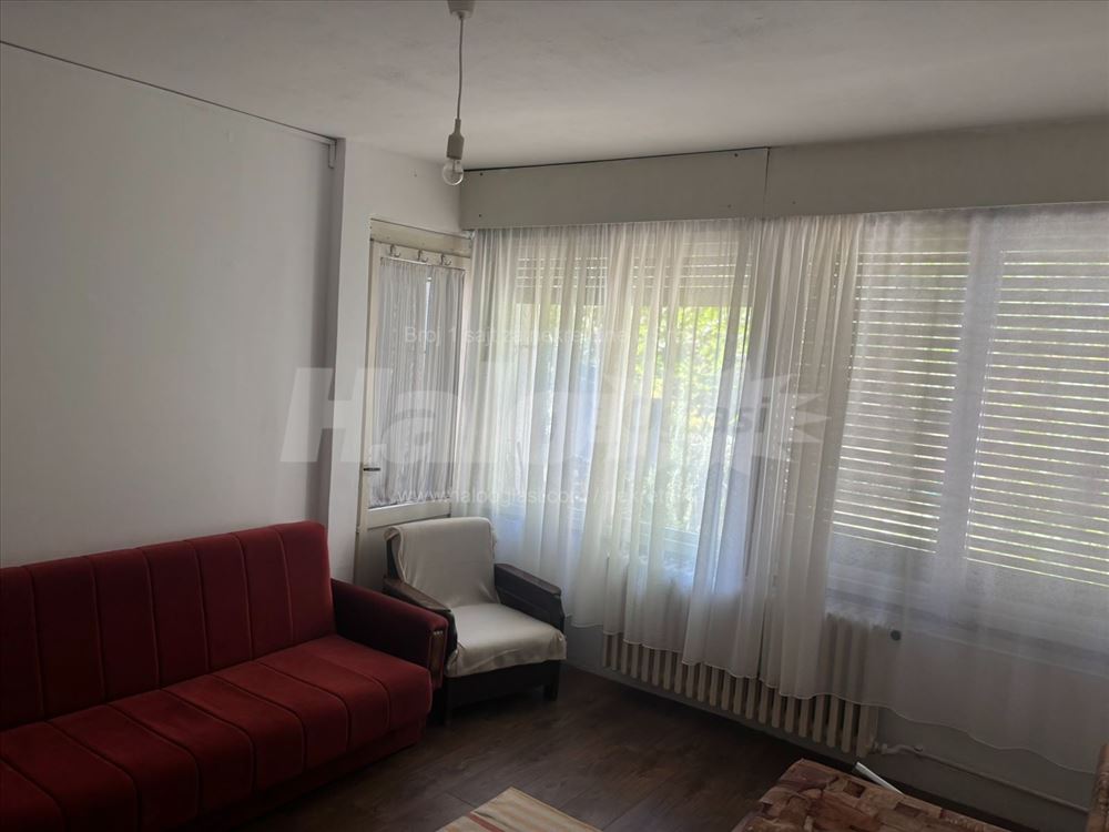 Izdavanje stana Blok 45 — 4