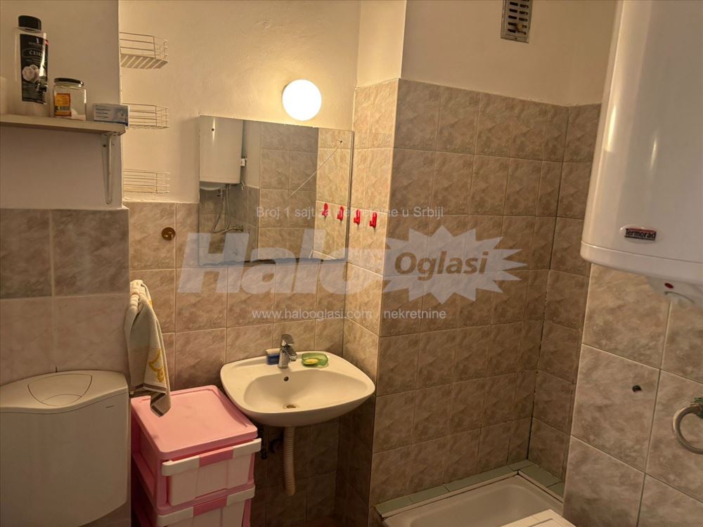 Izdavanje stana Blok 45 — 7