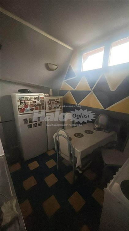 Izdavanje stana, Dorćol, Žorža Klemansoa — 10