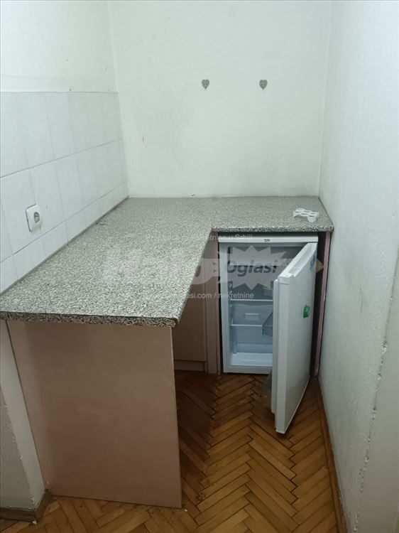 Izdavanje stana kod Karađorđevog parka — 8