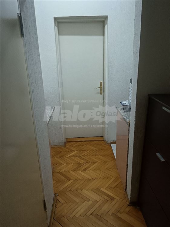 Izdavanje stana kod Karađorđevog parka — 9