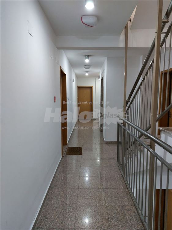 Izdavanje stana kratkoročno, Mašinski fakultet — 2