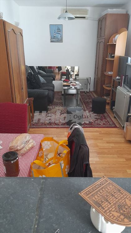Izdavanje stana — 4