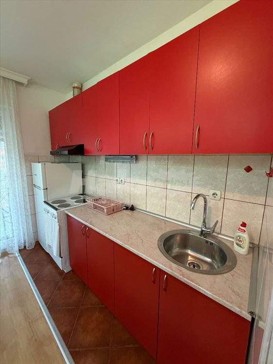 Izdavanje stana na Altini, 45m2 — 3