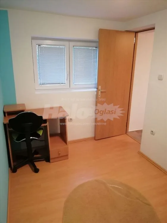 Izdavanje stana na Julinom brdu — 2