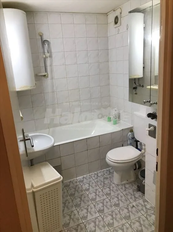 Izdavanje stana, Rakovica, Labudovo brdo — 4
