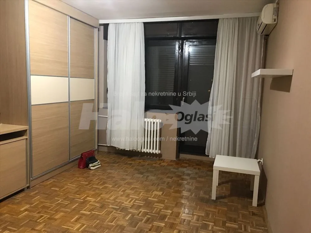 Izdavanje stana, Rakovica, Labudovo brdo — 10