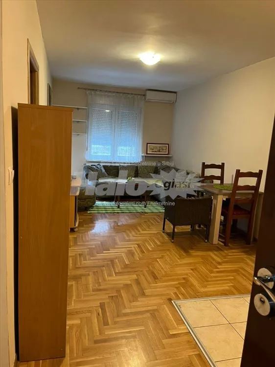 Izdavanje stana Skojevsko Naselje — 3