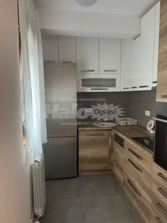 Izdavanje stana u blizini Olimpa, lux novogradnja — 8