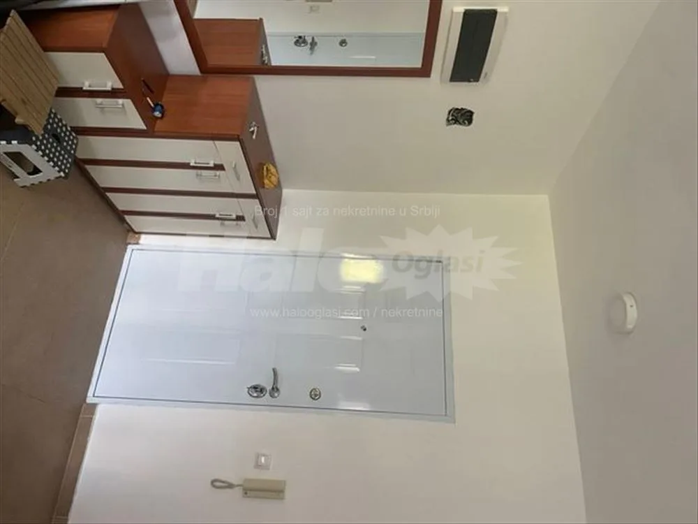 izdavanje stana u braće jerković — 3