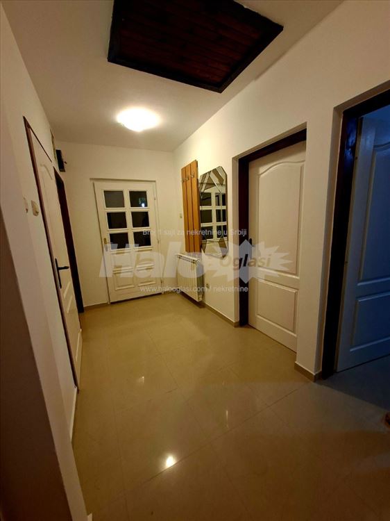 Izdavanje stana u Jajnicima — 6