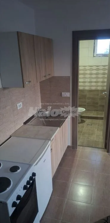 Izdavanje stana u Kaludjerici — 8