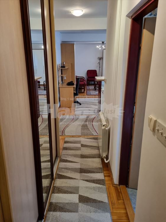 Izdavanje stana u Primorskoj ulici (Beograd) — 7