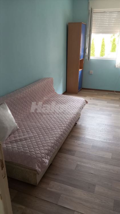 Izdavanje stana u Zemunu — 2