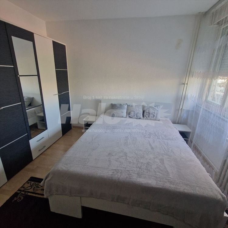 Izdavanje stana u Zemunu — 3