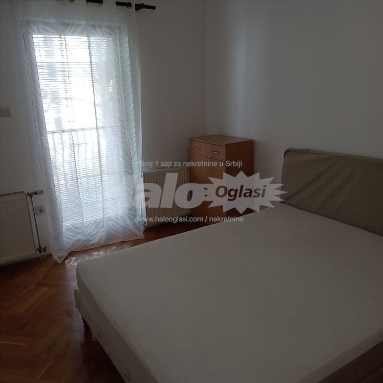 Izdavanje stana-Vračar/Vukov spomenik/Kalenić — 11