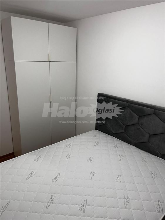 Izdavanje, trosoban stan 56m2 na odličnoj lokaciji — 4