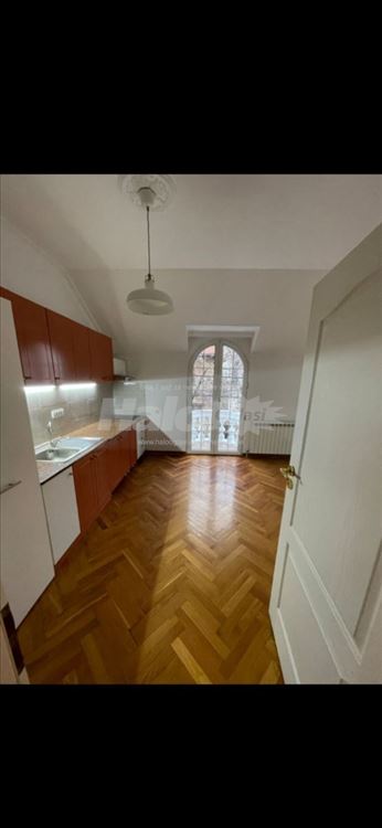 Izdavanje, ul. Smederevska, Palilula — 6