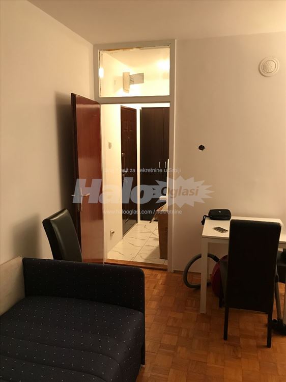 Izdrajem garsonjeru U Milutina Milankovica — 4