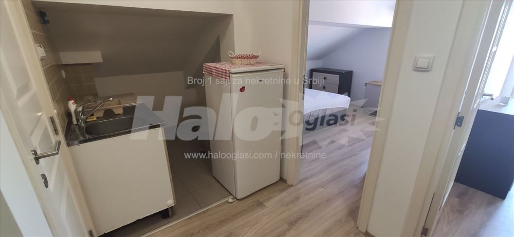 Iznajmljujem dvosoban 54m,Zemun,Altina — 13
