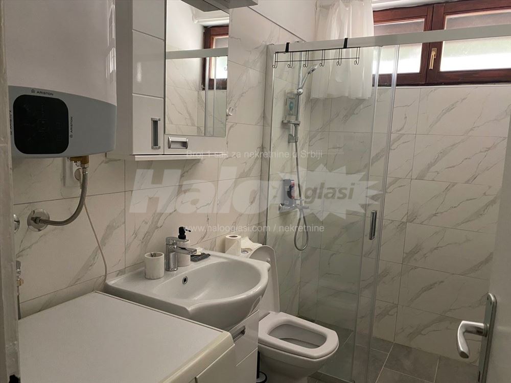 Iznajmljujem dvosoban stan, 42m2, Karaburma — 5