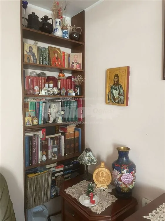 Izuzetan četvorosoban stan u srcu Rakovice — 2