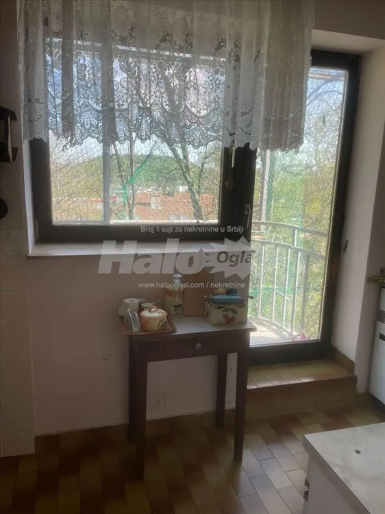 Izuzetan četvorosoban stan u srcu Rakovice — 7