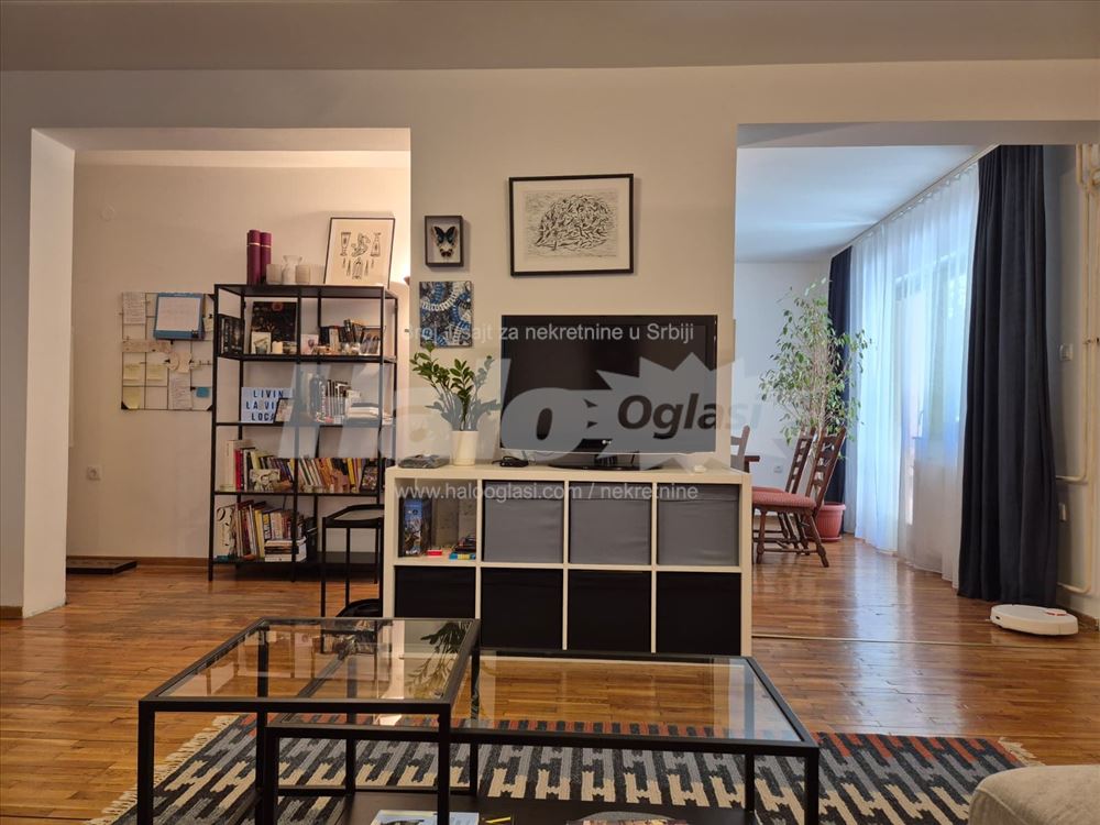 Izuzetan porodični 5+ stan u Medaković naselju — 4