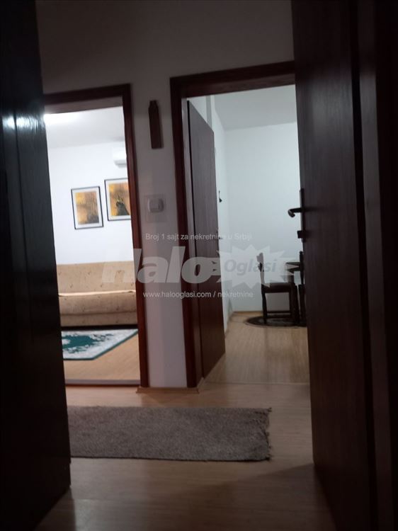 JAJINCI, Izdavanje 1.5 sobni stan 45 m² — 12