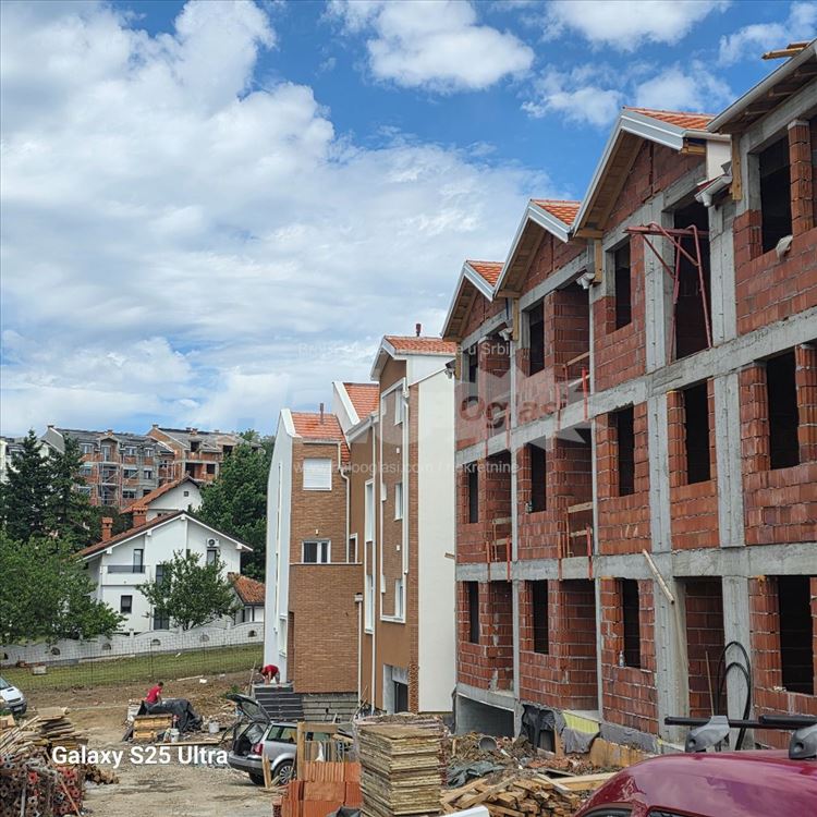 Jajinci ZELENA OAZA lux 3.0 65+50 Terasa — 15